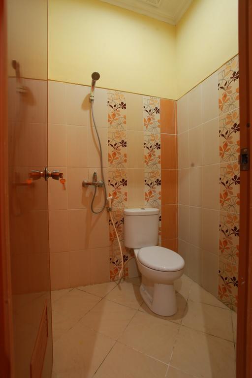 מלון יוגיאקרטה Seroja Kostel Golo מראה חיצוני תמונה